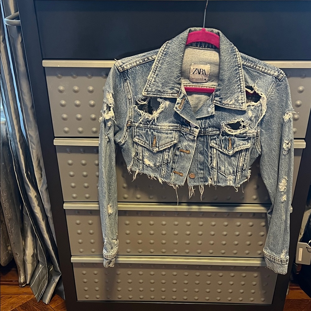 Zara Light Blue Distressed Cropped Denim Jacket
